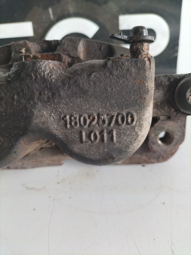 Pinza de freno trasera derecha HUMMER H2